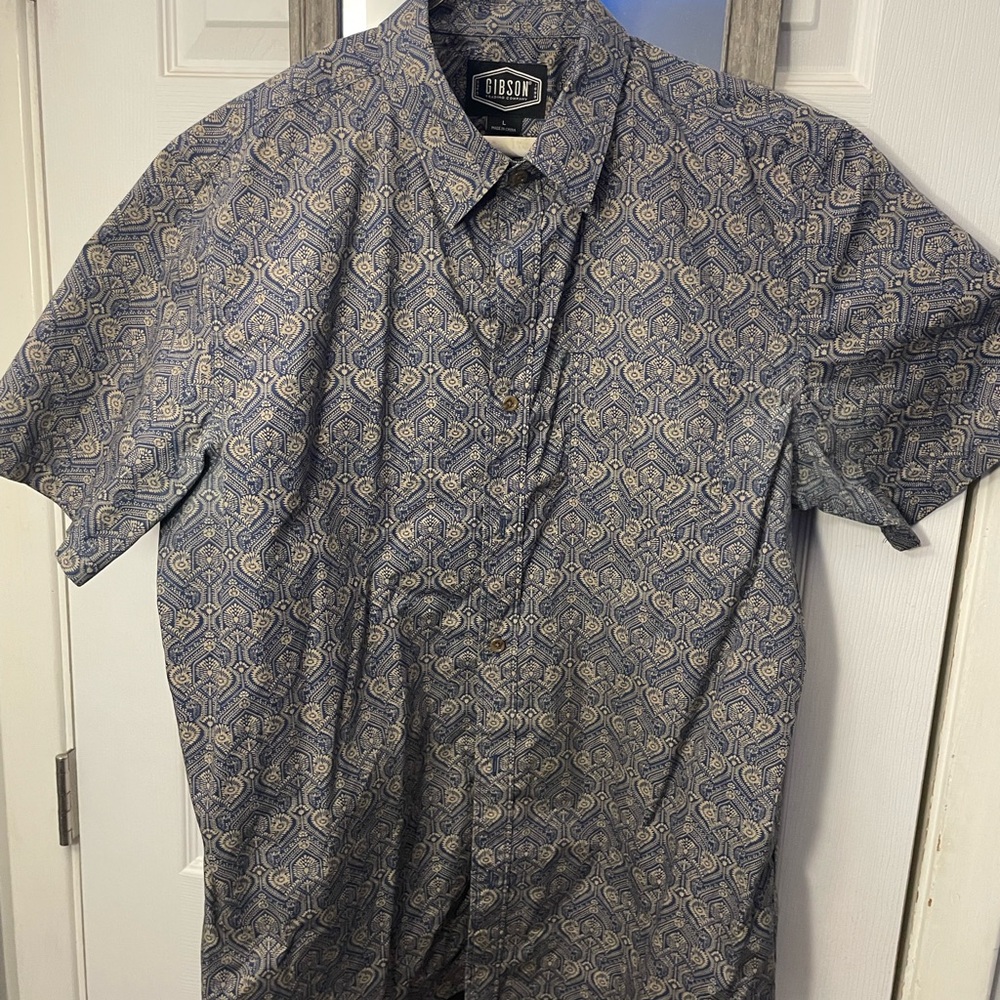 Gibson Navy and Beige Paisley Men's Shirt
